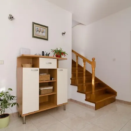 度假居 House Old Town *