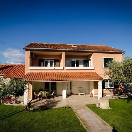 Old Town - Great Location Casa vacanze Nin